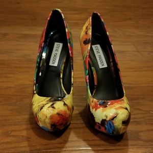 Steve Madden Pumps